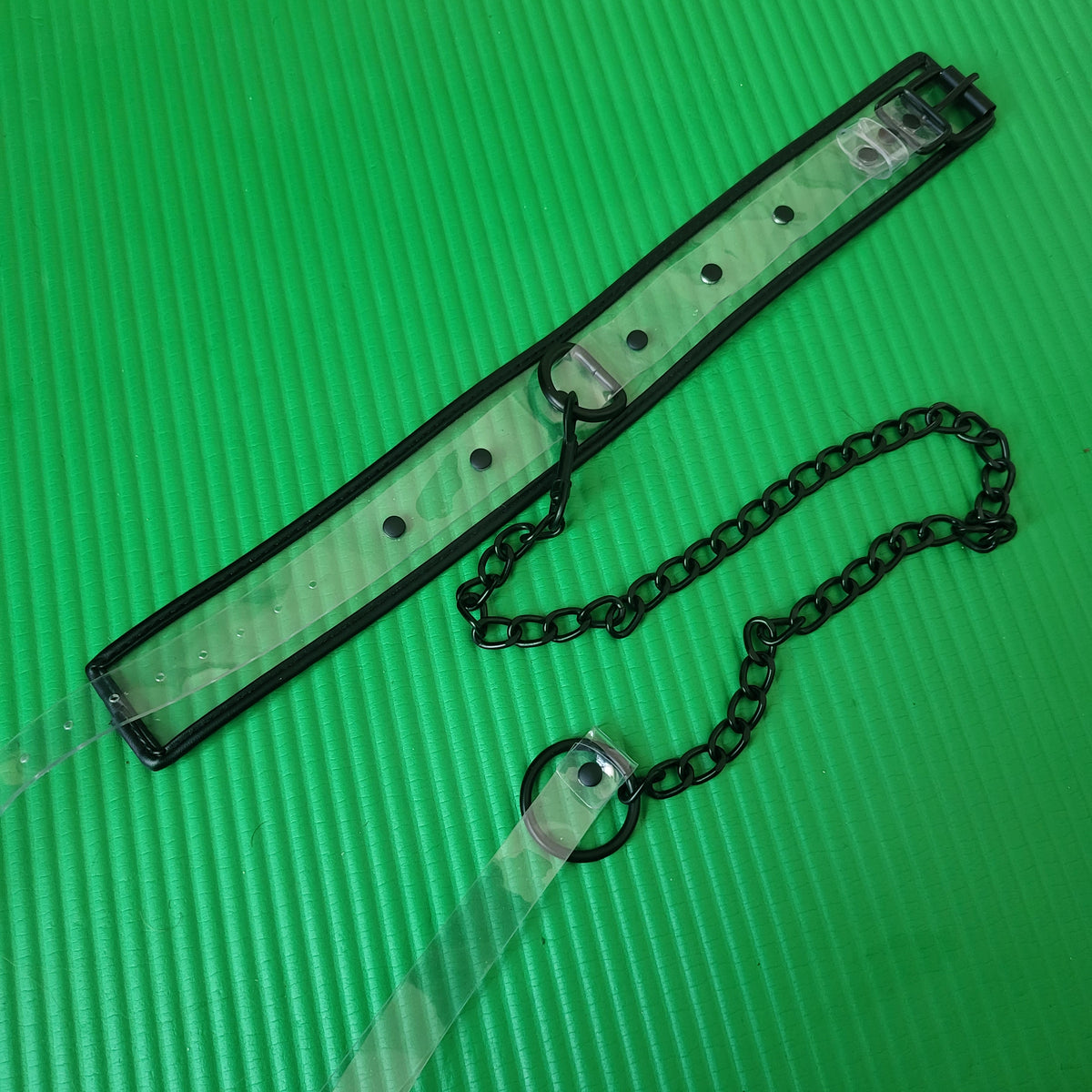 Pvc collar with black trim