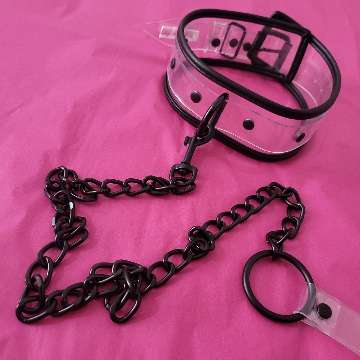 Pvc collar with black trim